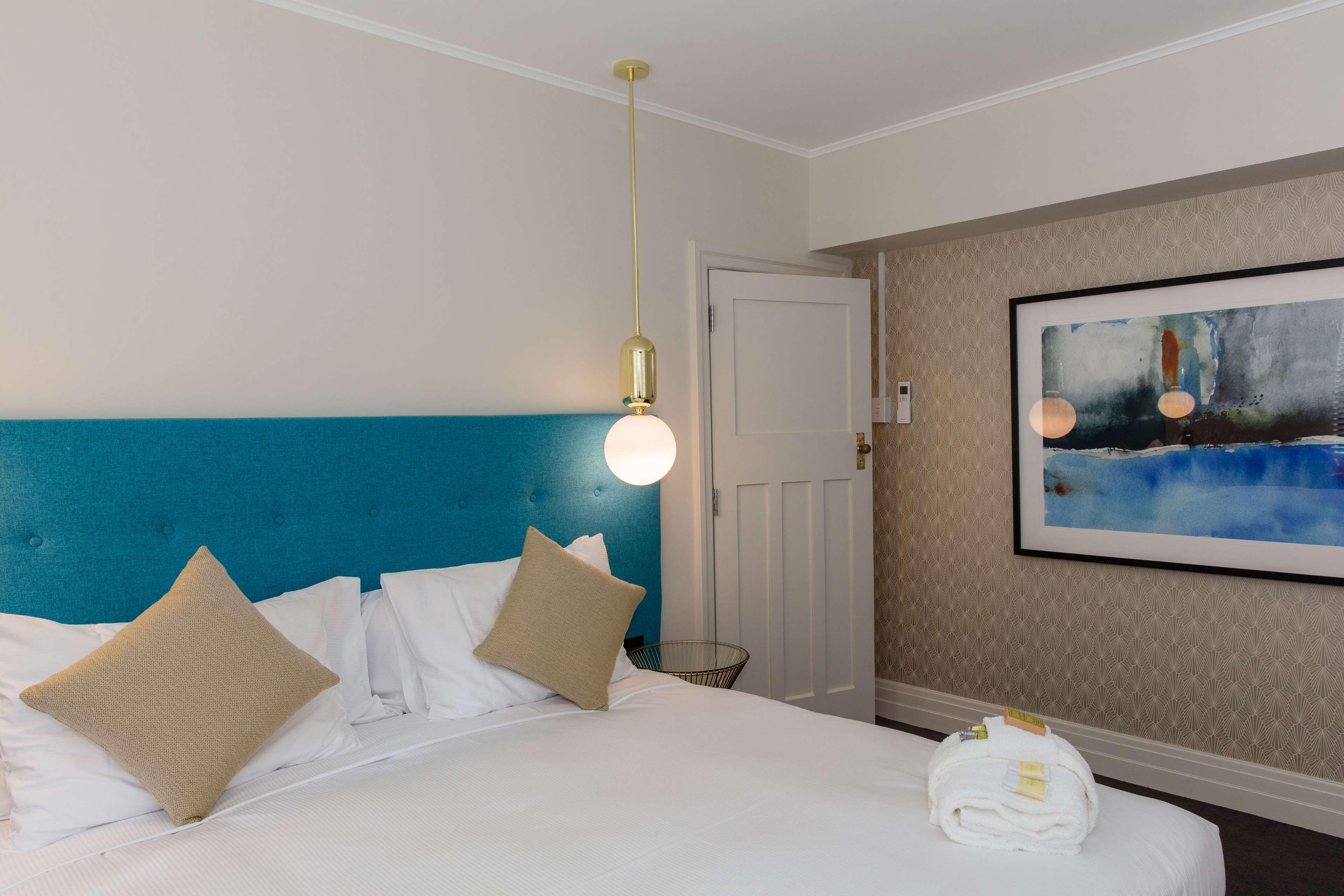 Отель Doubletree By Hilton Веллингтон Экстерьер фото