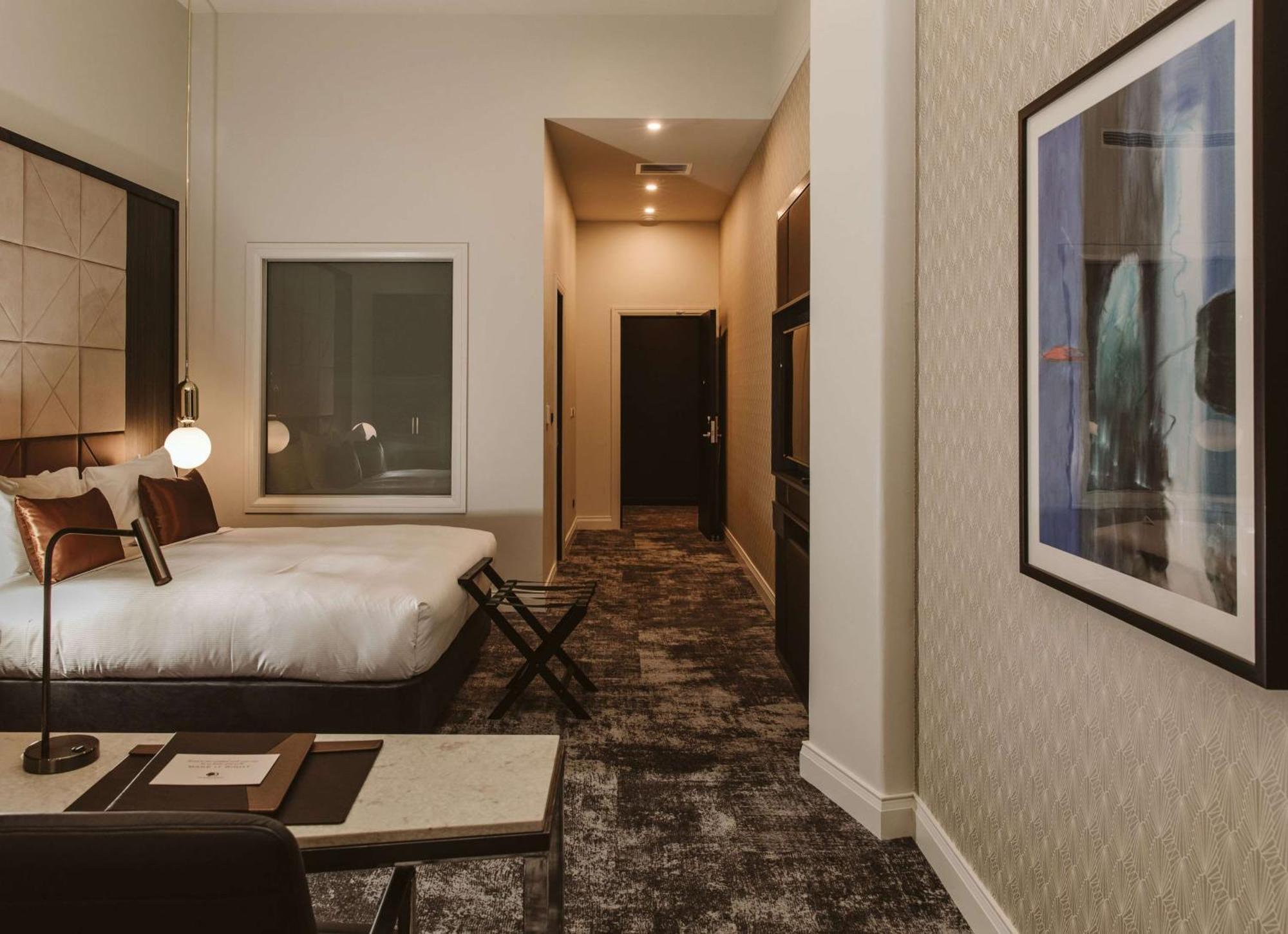 Отель Doubletree By Hilton Веллингтон Экстерьер фото