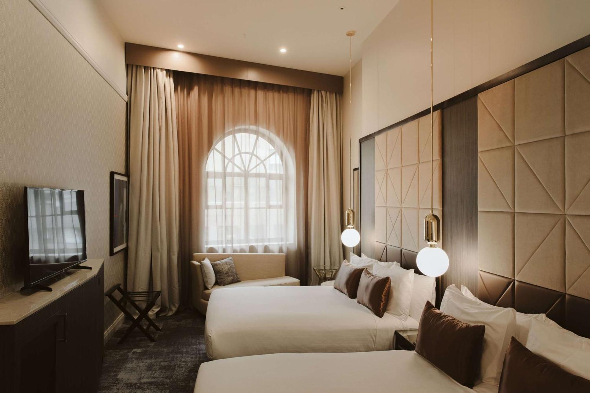 Отель Doubletree By Hilton Веллингтон Экстерьер фото